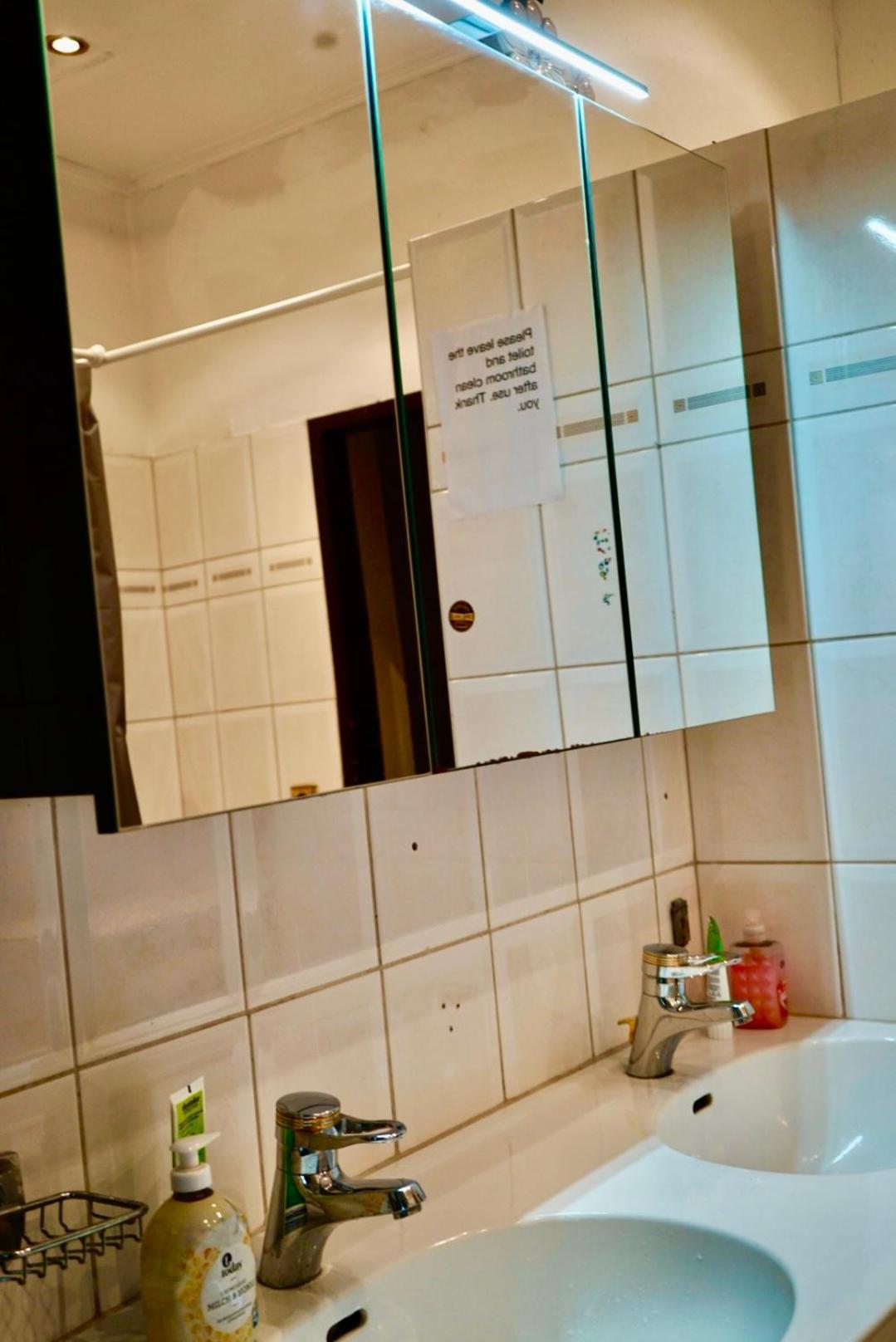U6 Schoepfwerk Hostel 11 Βιέννη Εξωτερικό φωτογραφία