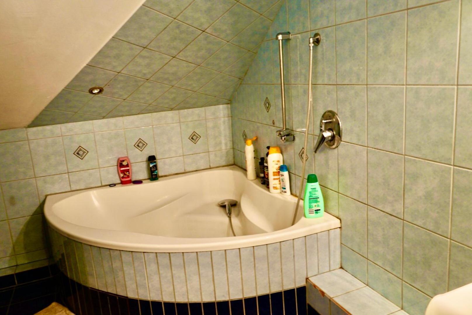 U6 Schoepfwerk Hostel 11 Βιέννη Εξωτερικό φωτογραφία