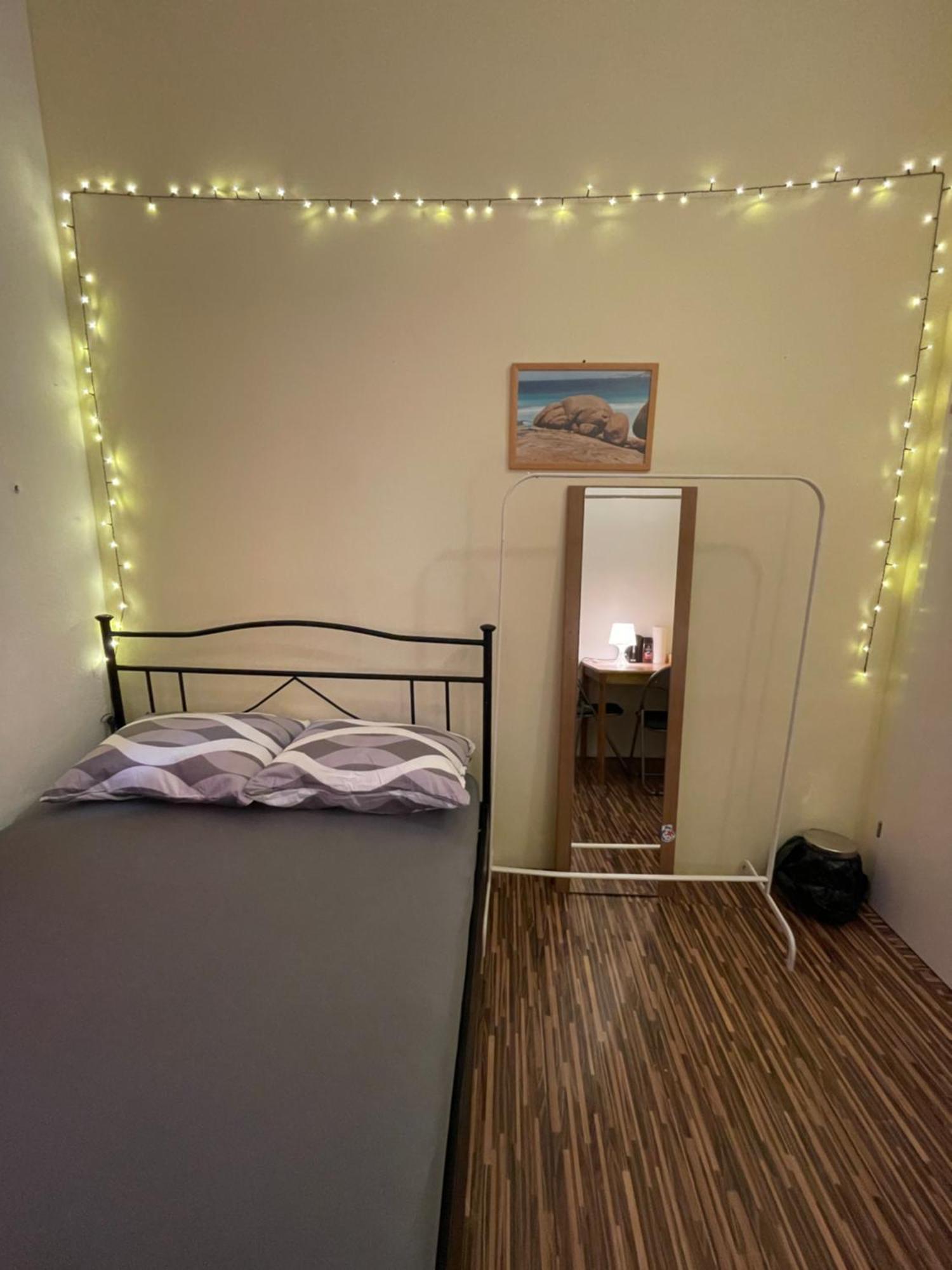 U6 Schoepfwerk Hostel 11 Βιέννη Εξωτερικό φωτογραφία